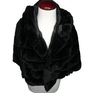 Betsey Johnson Black‎ Fur Caplet Women's M